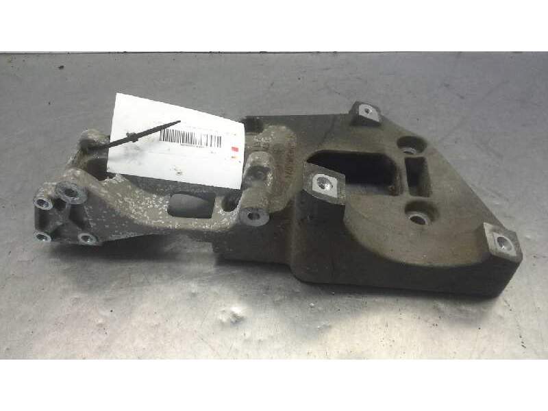 Recambio de soporte alternador para volkswagen golf v berlina (1k1) 2.0 16v fsi referencia OEM IAM 06F903143F  