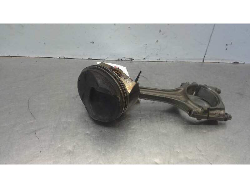 Recambio de biela para volkswagen golf v berlina (1k1) 2.0 16v fsi referencia OEM IAM   
