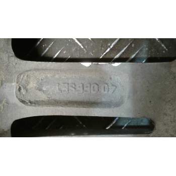 Recambio de llanta aluminio para chrysler sebring berlina crd limited referencia OEM IAM 17 5TORNILLOS  