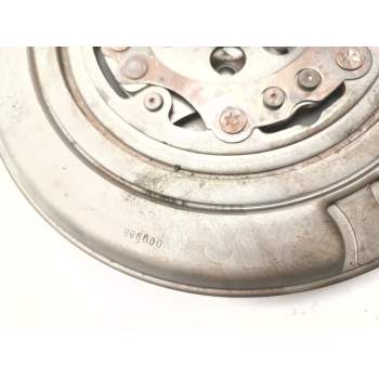 Recambio de volante motor para audi a3 mk4 referencia OEM IAM 04E105266  