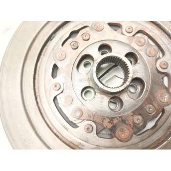Recambio de volante motor para audi a3 mk4 referencia OEM IAM 04E105266  