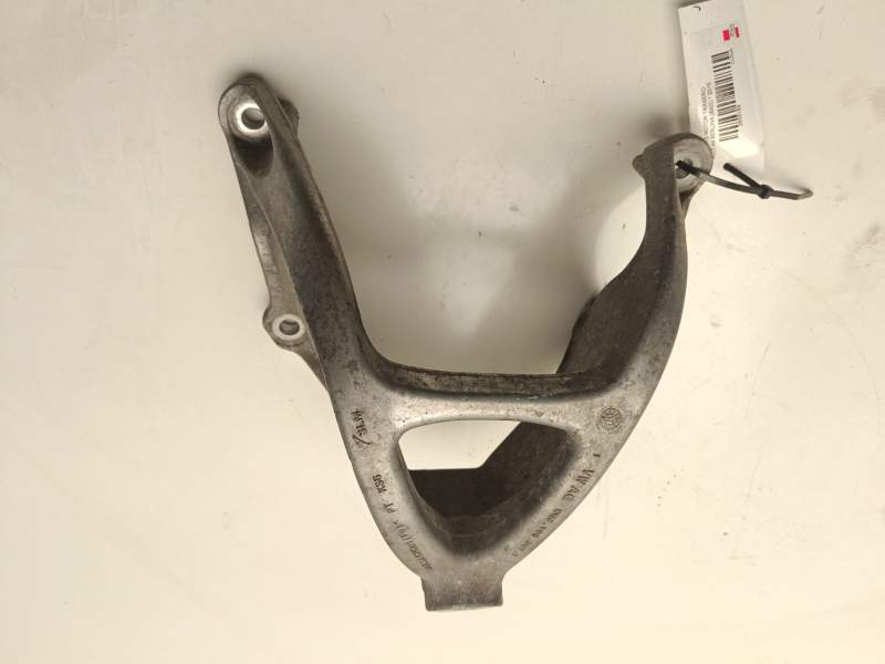 Recambio de soporte motor trasero para audi a4 berlina (8w2) referencia OEM IAM 8W0199307F  