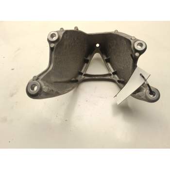 Recambio de soporte motor trasero para audi a4 berlina (8w2) referencia OEM IAM 8W0199307F  