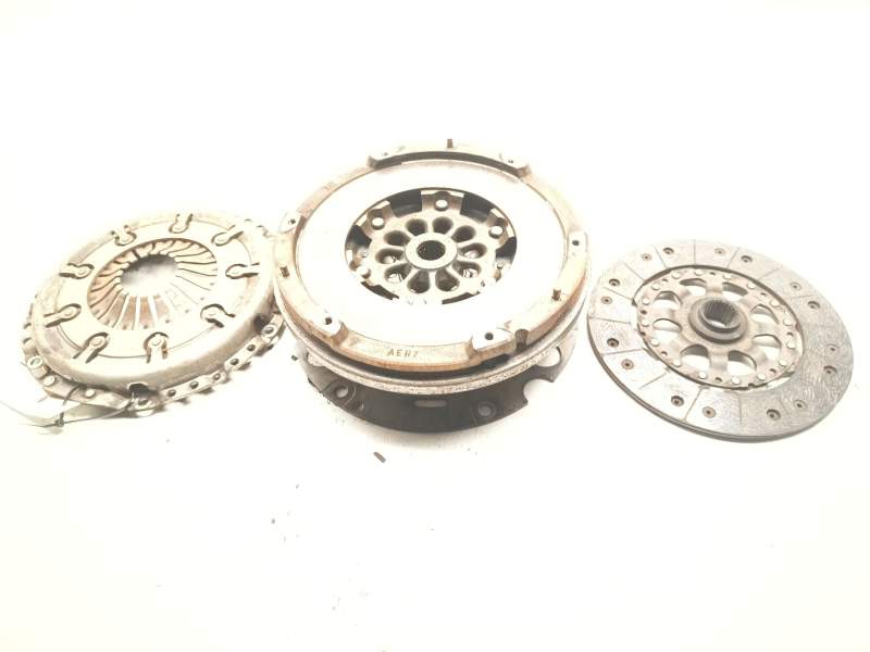 Recambio de volante motor para audi a4 berlina (8w2) referencia OEM IAM OCS405266H  