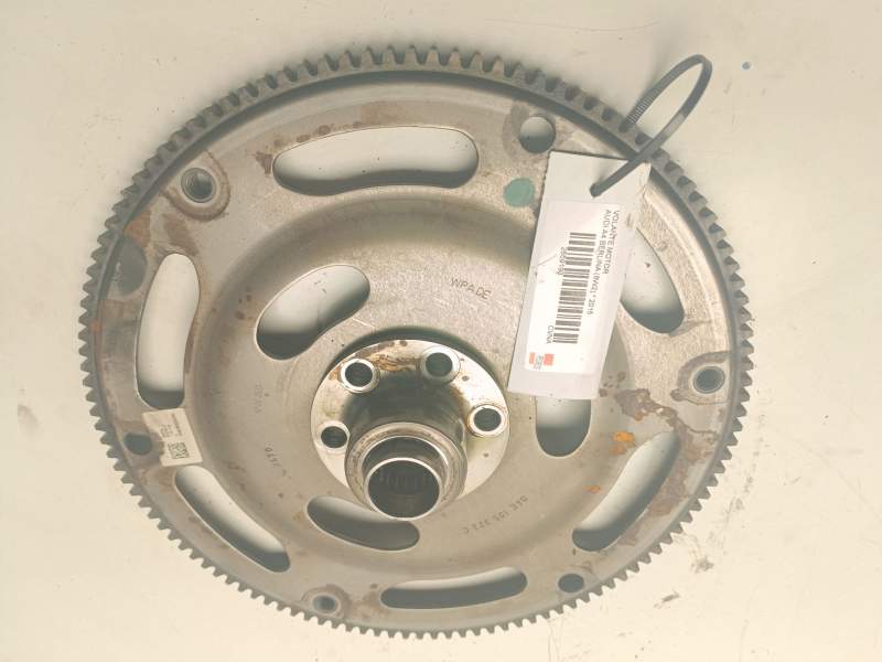 Recambio de volante motor para audi a4 berlina (8w2) referencia OEM IAM 04E105323C  