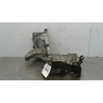 Recambio de soporte bomba inyeccion para opel insignia berlina excellence referencia OEM IAM   