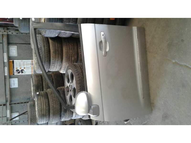 Recambio de puerta delantera izquierda para ssangyong rodius xdi referencia OEM IAM   
