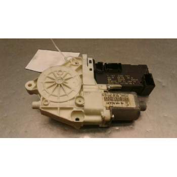 Recambio de motor elevalunas delantero derecho para peugeot 407 st confort referencia OEM IAM 9646594480  