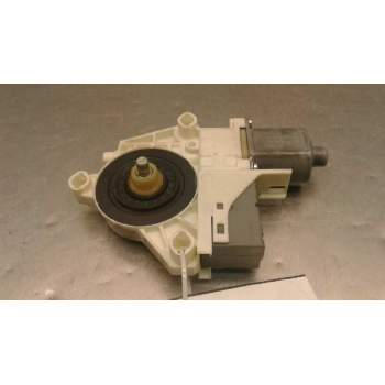 Recambio de motor elevalunas trasero izquierdo para peugeot 407 st confort referencia OEM IAM 9646559680  
