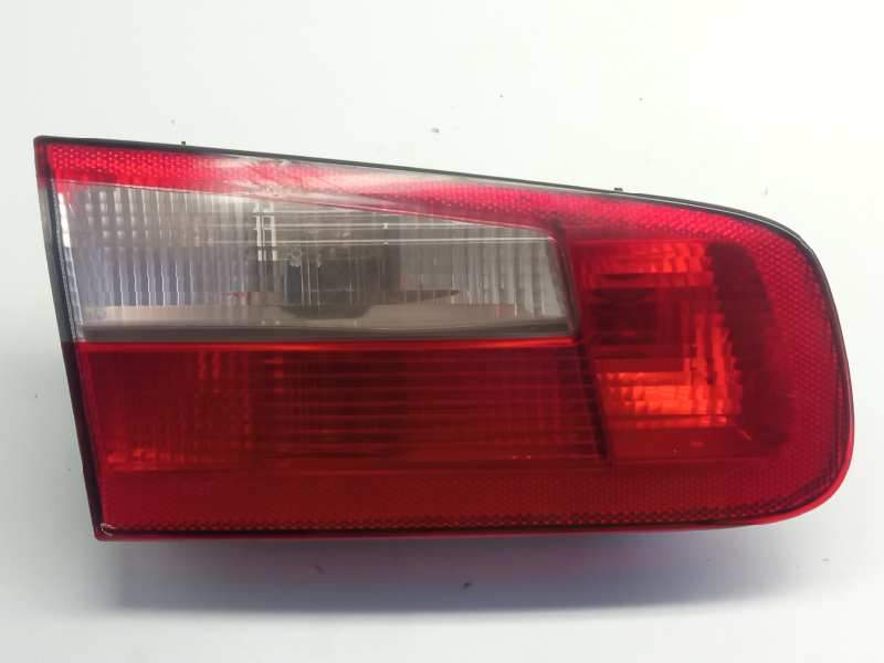 Recambio de piloto trasero izquierdo porton para renault laguna ii (bg0) privilege referencia OEM IAM 8200002475 23460102 