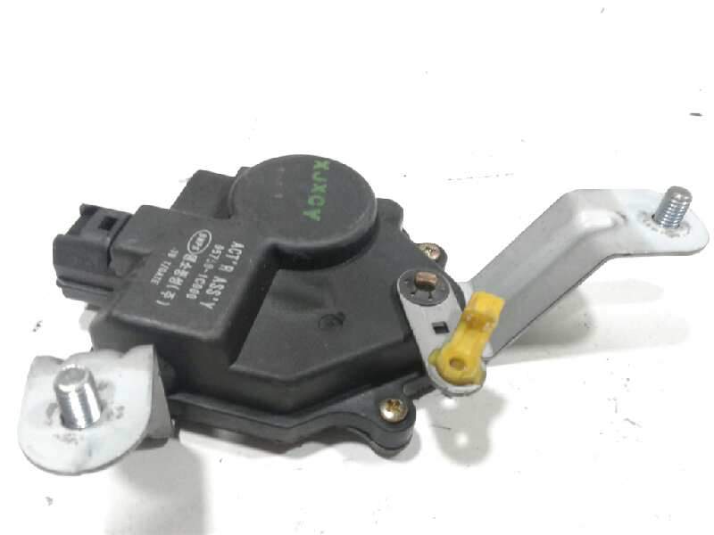 Recambio de motor cierre centralizado porton para hyundai getz (tb) 1.1 básico referencia OEM IAM 957501C000  