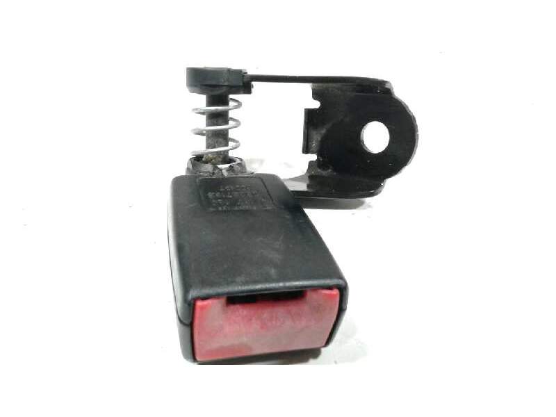 Recambio de enganche cinturon trasero central para bmw serie 5 berlina (e60) 530d referencia OEM IAM   