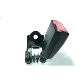 Recambio de enganche cinturon trasero central para bmw serie 5 berlina (e60) 530d referencia OEM IAM   