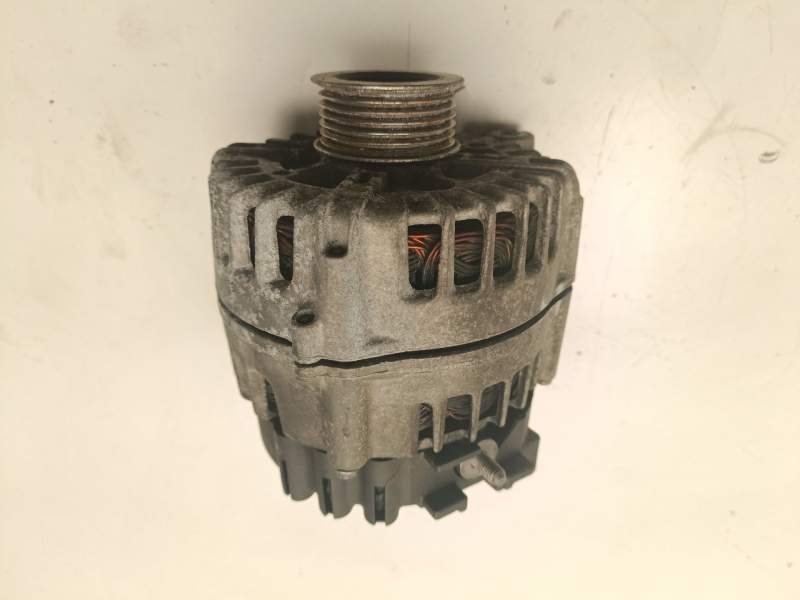 Recambio de alternador para bmw serie 3 coupe (e92) referencia OEM IAM 7802261  