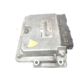 Recambio de centralita motor uce para fiat stilo (192) 1.9 jtd 115 referencia OEM IAM 0281011553 55191209 19247DAA
