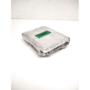 Recambio de centralita motor uce para toyota auris referencia OEM IAM 896610ZK80 0281033211 