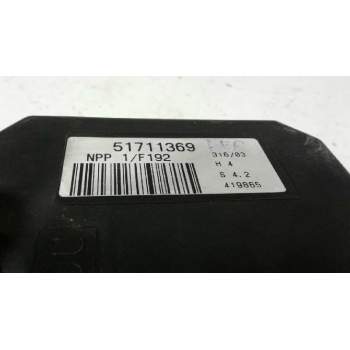 Recambio de centralita cierre para fiat stilo (192) 1.9 jtd 115 referencia OEM IAM 51711369  