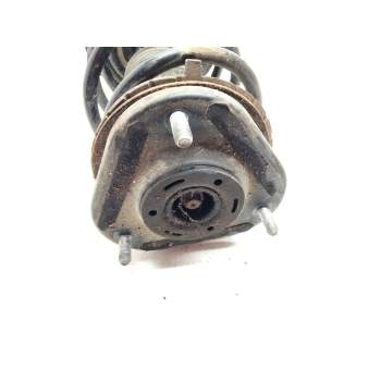 Recambio de amortiguador delantero derecho para toyota auris referencia OEM IAM 33970  