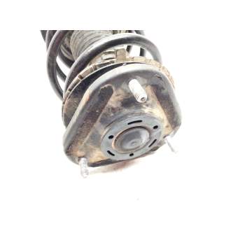 Recambio de amortiguador delantero izquierdo para toyota auris referencia OEM IAM 60725B  