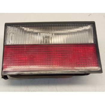 PILOTO TRASERO IZQUIERDO PORTON 2224G 
