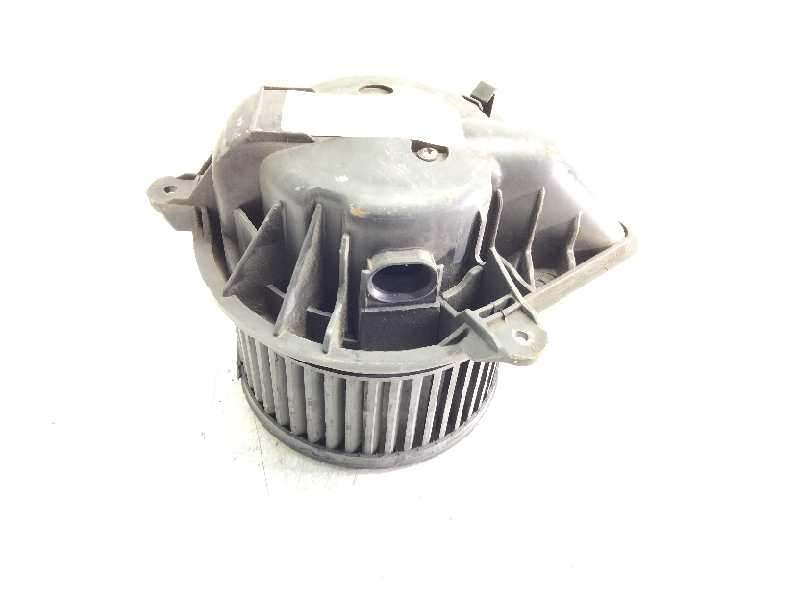 Recambio de motor calefaccion para renault trafic caja cerrada dci cat referencia OEM IAM   