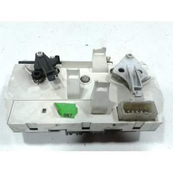 Recambio de mando climatizador para peugeot 206 berlina xt referencia OEM IAM 85858  