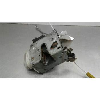CERRADURA PUERTA DELANTERA DERECHA 8L0173 