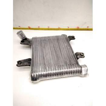 Recambio de intercooler para kia carnival td ls travel referencia OEM IAM 0K55313550B WERA H10621