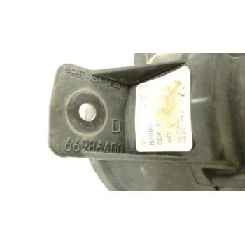 Recambio de faro antiniebla derecho para renault clio ii fase i (b/cbo) 1.2 referencia OEM IAM 66986400D  