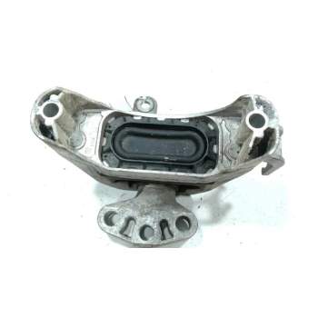 Recambio de soporte motor derecho superior para opel zafira tourer expression referencia OEM IAM 13347453  