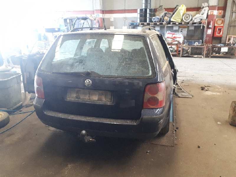 volkswagen passat variant (3b6) del año 2001