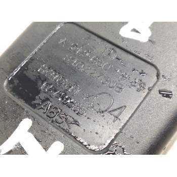 Recambio de enganche cinturon trasero izquierdo para mercedes-benz clase e (w212) lim. referencia OEM IAM A2128601969  