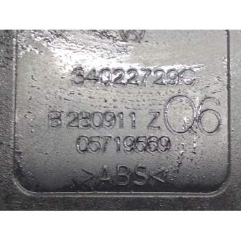 Recambio de enganche cinturon trasero derecho para mercedes-benz clase e (w212) lim. referencia OEM IAM 340227290  