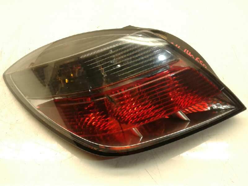 Recambio de piloto trasero izquierdo para opel astra gtc referencia OEM IAM 13252443 93357459 