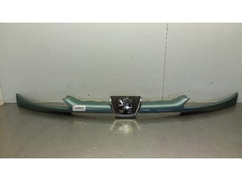 Recambio de rejilla delantera para peugeot 206 berlina xn referencia OEM IAM 96286912 1851948 