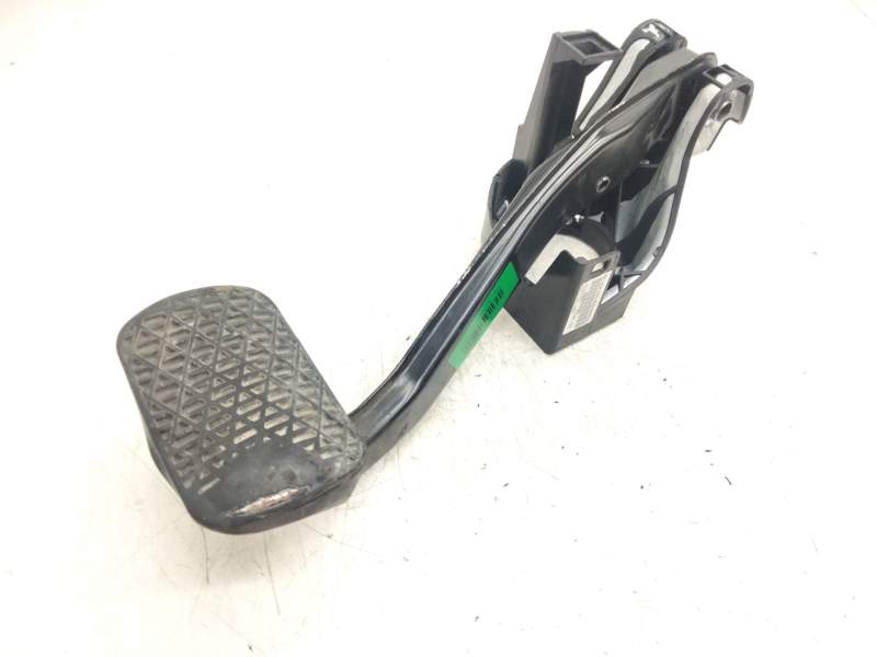Recambio de pedal freno para mercedes-benz clase e (w212) lim. referencia OEM IAM a2042902001  
