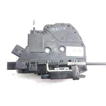 Recambio de cerradura puerta trasera izquierda para renault captur dynamique referencia OEM IAM 825012422R  