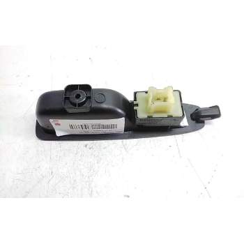 Recambio de mando elevalunas trasero izquierdo para renault captur dynamique referencia OEM IAM 829614619R  