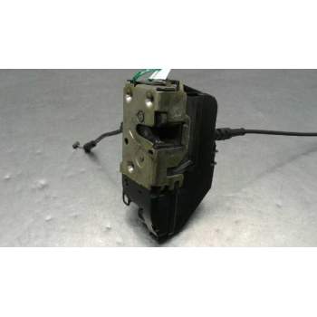 Recambio de cerradura puerta delantera derecha para renault scenic ii luxe privilege referencia OEM IAM 8200119121  