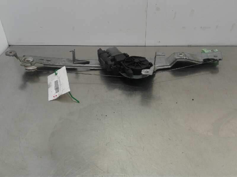 Recambio de elevalunas delantero izquierdo para renault scenic ii luxe privilege referencia OEM IAM 0675Z7440726F  