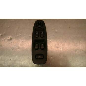 MANDO ELEVALUNAS DELANTERO IZQUIERDO 820W10270 