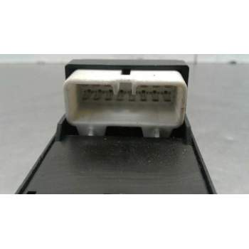 Recambio de mando elevalunas delantero izquierdo para hyundai accent (lc) gls referencia OEM IAM 820W10270  