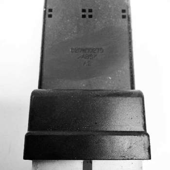 Recambio de mando elevalunas delantero izquierdo para hyundai accent (lc) gls referencia OEM IAM 820W10270  