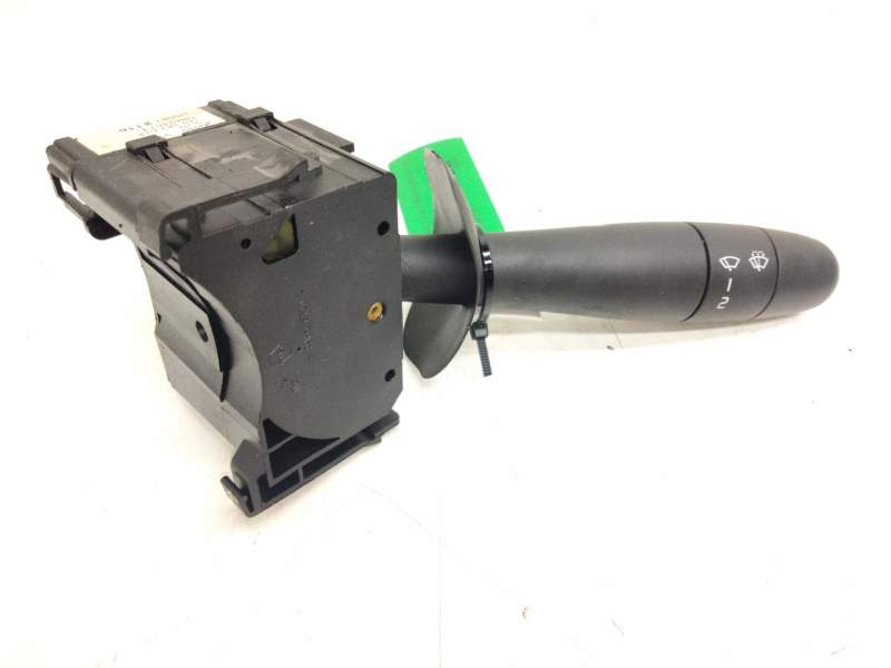 Recambio de mando limpia para renault trafic caja cerrada dci cat referencia OEM IAM 8200878336  