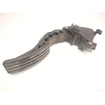 Recambio de pedal acelerador para renault megane iii coupe dynamique referencia OEM IAM 180020022R  