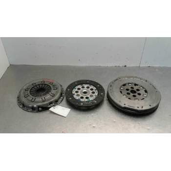 KIT EMBRAGUE 0021123104BB0A 301001KCOA 4127030210KCOB