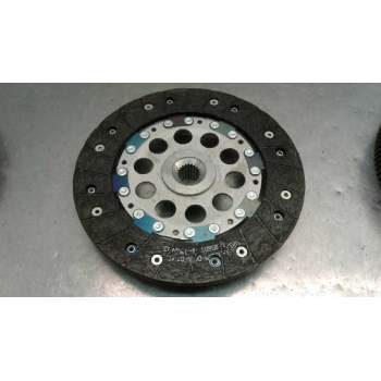 Recambio de kit embrague para nissan juke (f15) 1.6 16v referencia OEM IAM 0021123104BB0A 301001KCOA 4127030210KCOB