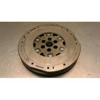 Recambio de kit embrague para nissan juke (f15) 1.6 16v referencia OEM IAM 0021123104BB0A 301001KCOA 4127030210KCOB