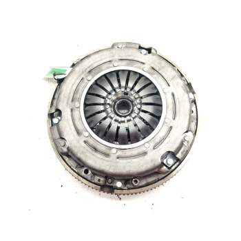 Recambio de kit embrague para renault trafic caja cerrada dci cat referencia OEM IAM   