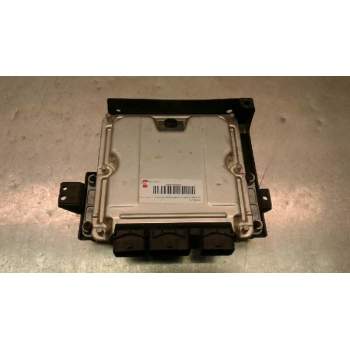 CENTRALITA MOTOR UCE 0281010886 9645534980 EDC15C2